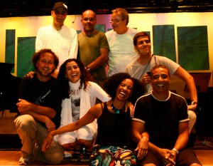 Os músicos e cantores de sergio-martins